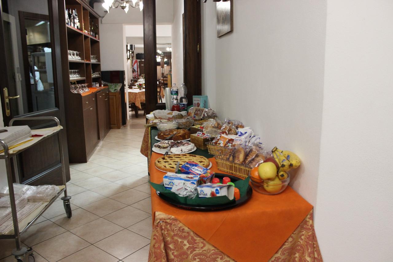 אבדיאה סאן סלבטורה Albergo Ristorante Pizzeria La Bocca Di Bacco מראה חיצוני תמונה